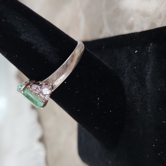 Sterling Silver Oval cut Lab Created Sea Foam Green And Pink Stones, Size 8 Ring - Picture 3 of 6